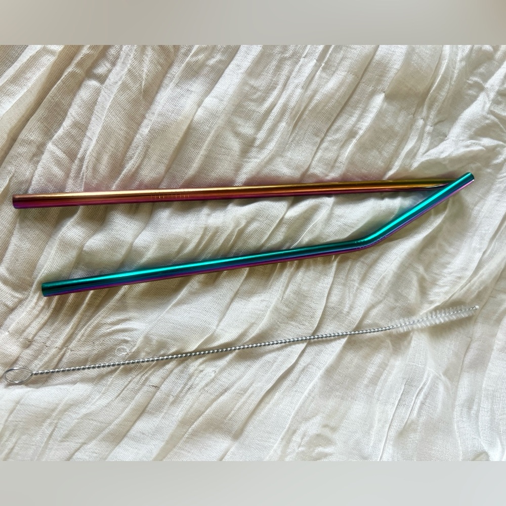 NEW ✨Iridescent Stainless Steel Reusable Straws with Cleaning Brush